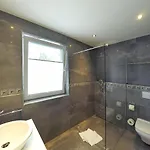 House Schotstek Mit Gratis Nutzung Vom Ahoi Erlebnisbad Und Sauna In Sellin *