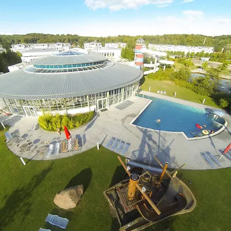 펜션 Strandnah, Balkon, Meerblick, Sauna, Gratis Nutzung Vom Ahoi Erlebnisbad Und Sauna In Sellin - House Schotstek *