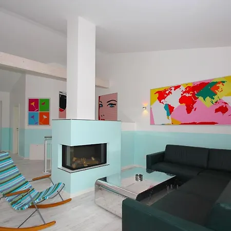 Casa vacanze Strandnah, Balkon, Meerblick, Sauna, Gratis Nutzung Vom Ahoi Erlebnisbad Und Sauna In Sellin - House Schotstek *