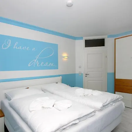 Hébergement de vacances House Schotstek Mit Gratis Nutzung Vom Ahoi Erlebnisbad Und Sauna In Sellin Goehren (Ruegen)