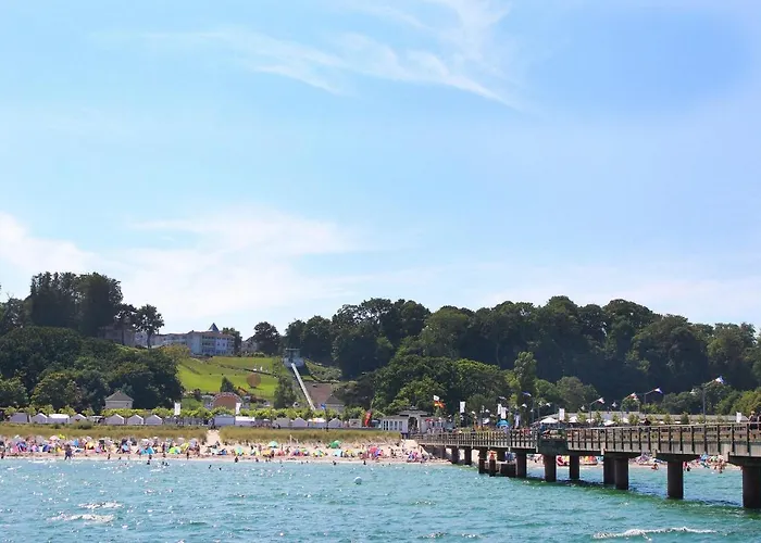Beach House Schotstek Mit Gratis Nutzung Vom Ahoi Erlebnisbad Und Sauna In Sellin Goehren (Ruegen)